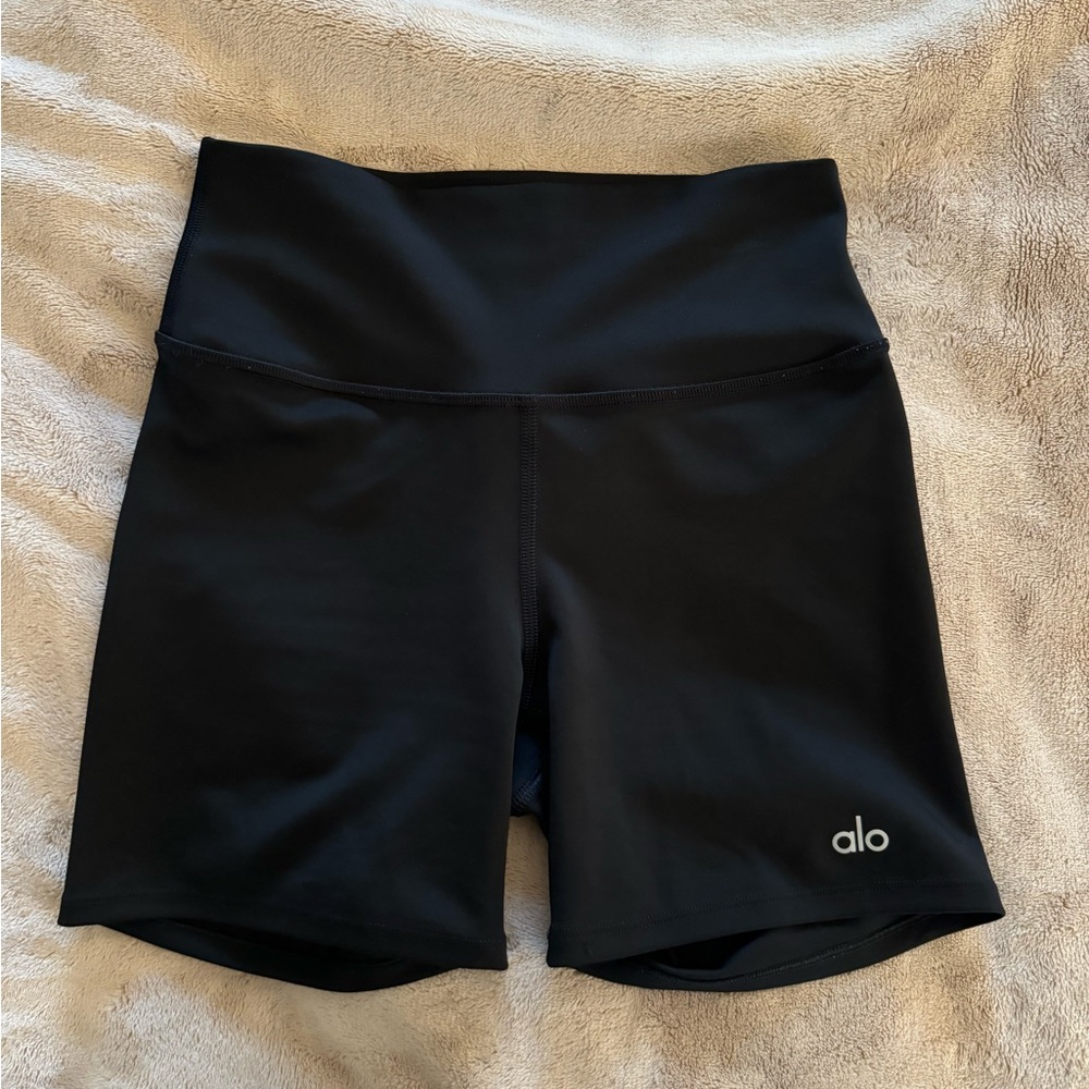 ALO Airlift Energy Shorts
